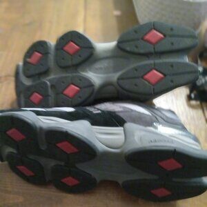 New balance castlerock 9060